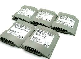 [1769-ECL] ALLEN BRADLEY 1769-ECL SER A, COMPACT I/O LEFT END MODULE CAP